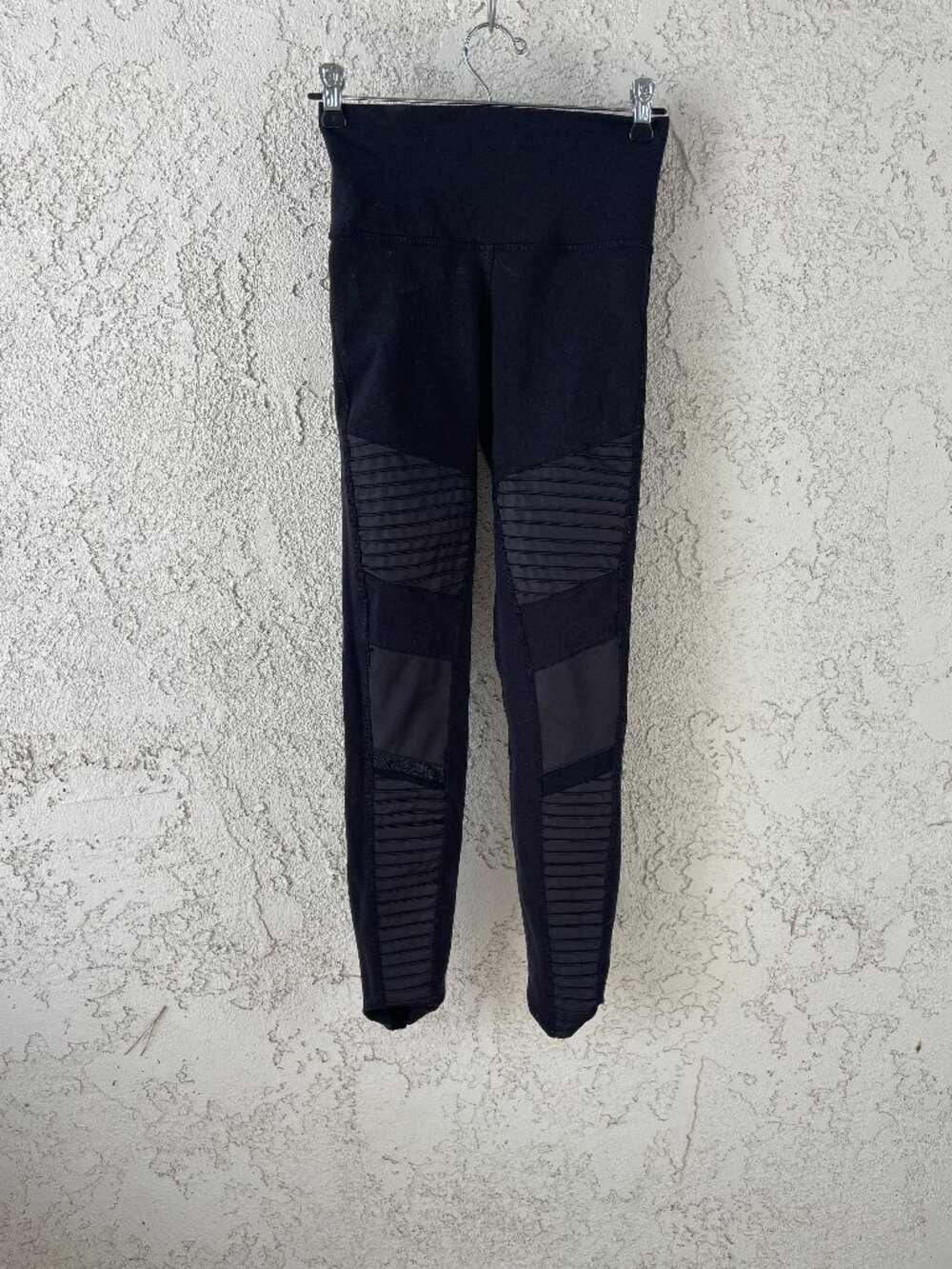 Alo Yoga Black High Waist Moto Leggings Size Small